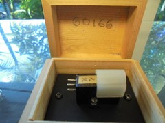 KOETSU URUSHI BLACK GOLD LEAF MOVING COIL CARTRIDGE MADE IN JAPAN
