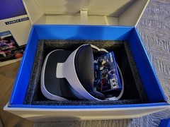 Sony PlayStation VR Launch Bundle PC & Console VR Headset White/Black