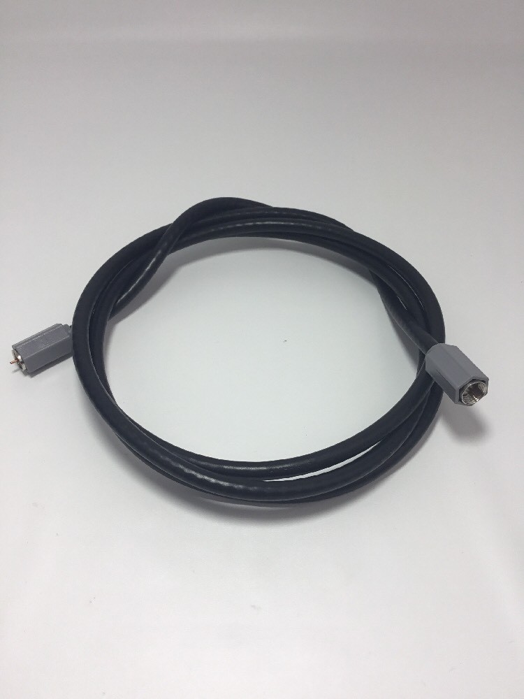 Cable TV CATV 18 AWG AMPHENOL CTFC-110 Black 72″ 6 Feet Long Twist Connectors