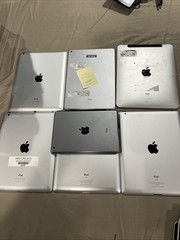 Mixed Lot of 16 Apple IPAD Ipads Various Models As Is For Parts SEE PICS READ