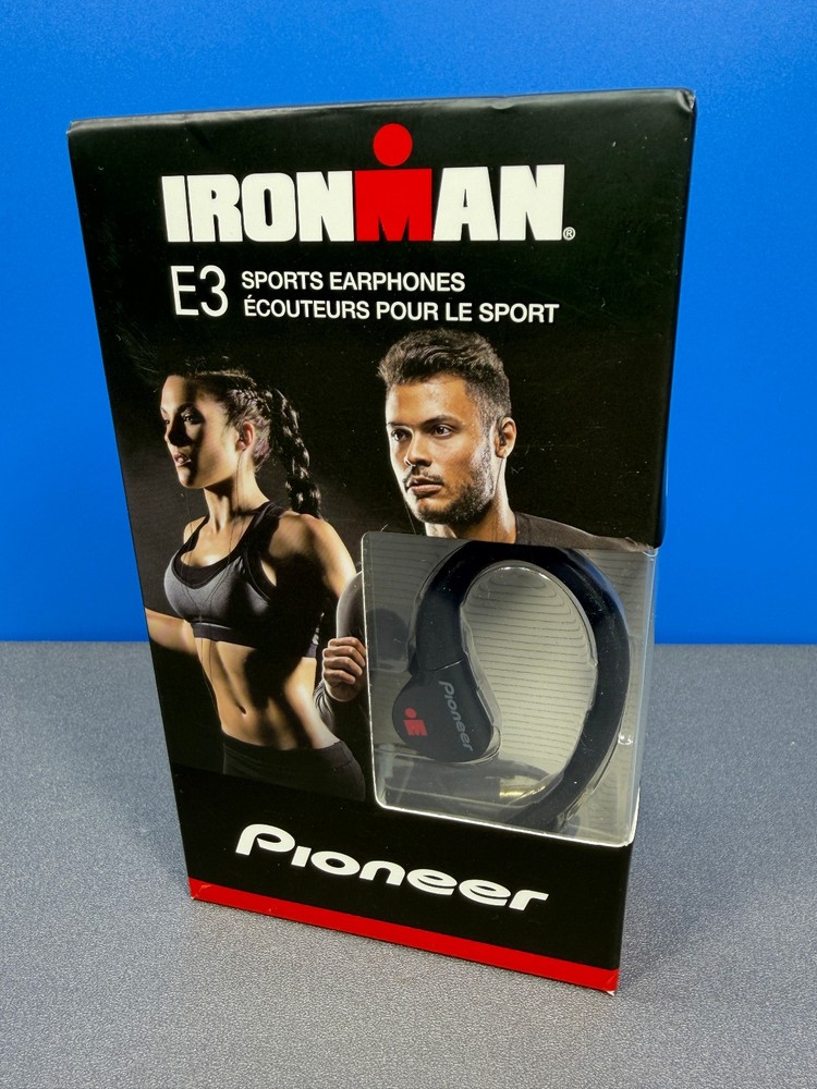 PIONEER IRONMAN E3 SPORTS WIRED EARPHONES HEADPHONES SE-E3M(B) EAR HOOK BLACK