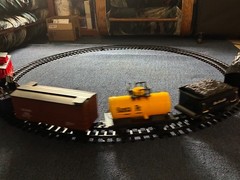 PRE-OWNED 2050 BLACK TRAIN WITH CONTROL REMOTE