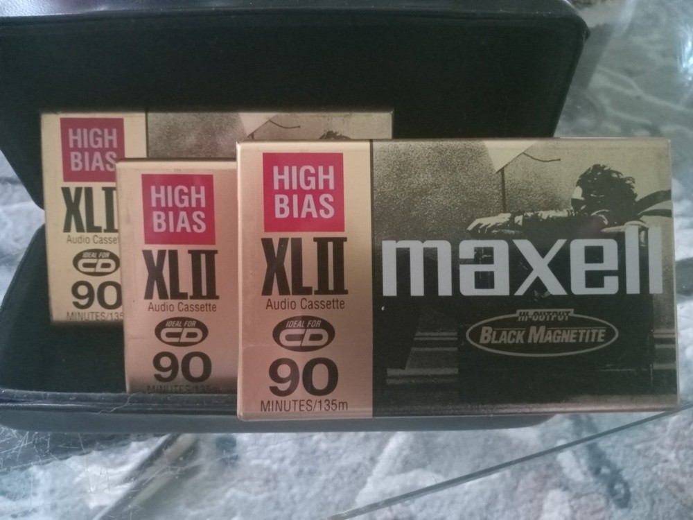 Maxell XLII 90 Minute High Bias Audio Cassette Tapes Set of 3 BRAND NEW SEALED