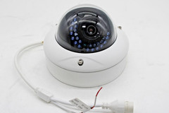 Luma Surveillance 500 Series Dome Camera LUM-500-DOM-IP-WH (White) PoE Camera