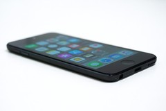 Apple iPod Touch 6th Generation 16GB Space Gray A1574 iOS 4″ Retina Media Player