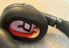 Plantronics Voyager 8200 Headphones B8200 UC Bluetooth USB-C Rechargeable TESTED