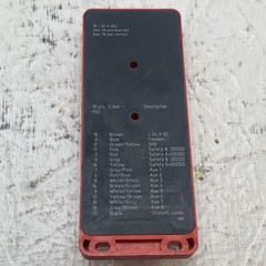 Allen-Bradley 898D-P88RT-M19 Safety Wired Distribution Box 8-Ports LED 10-30VDC