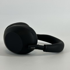 Sony WH-1000XM6 Headphones Black w/ Case/Audio Cable – Excellent Condition