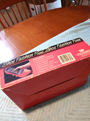 1987 Shoe Fashion Landline Phone, W/Original box & inst. Nice, Works. # SH-910