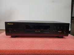 Pioneer UDP-LX500 Ultra HD Blu-ray Player *As Is/READ* | OO196