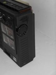 1976 ITT SCHAUB-LORENZ RCX-75 RADIO – AM FM SW LW BANDS – ALL WORKING