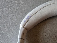 Bose Quiet Comfort Noise Cancelling Wireless Bluetooth Headphones in Smoke White
