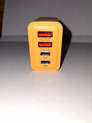 Fast Charging USB & Type C Charger, 4 ports, 2 USB & 2 Type C, Yellow