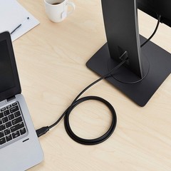 Amazon Basics DisplayPort 1.2 Cable, 21.6Gbps High-Speed, 4K@60Hz, 2K@165Hz