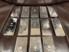 Lot of 13 iPod Nano 1st Gen 1gb 2gb 4gb AS-IS Untested