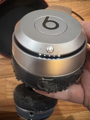Beats by Dr. Dre Solo Wireless Over the Ear Headphones – Space Gray