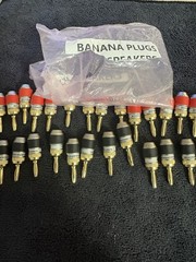 Mediabridge Banana Plugs Corrosion Resistant 24k Gold Plated Connectors 28 Piece