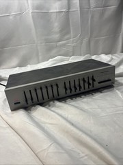 Realistic Model 31-1989 Seven Band Stereo Frequency Equalizer 120V 60 Hz 10 Watt