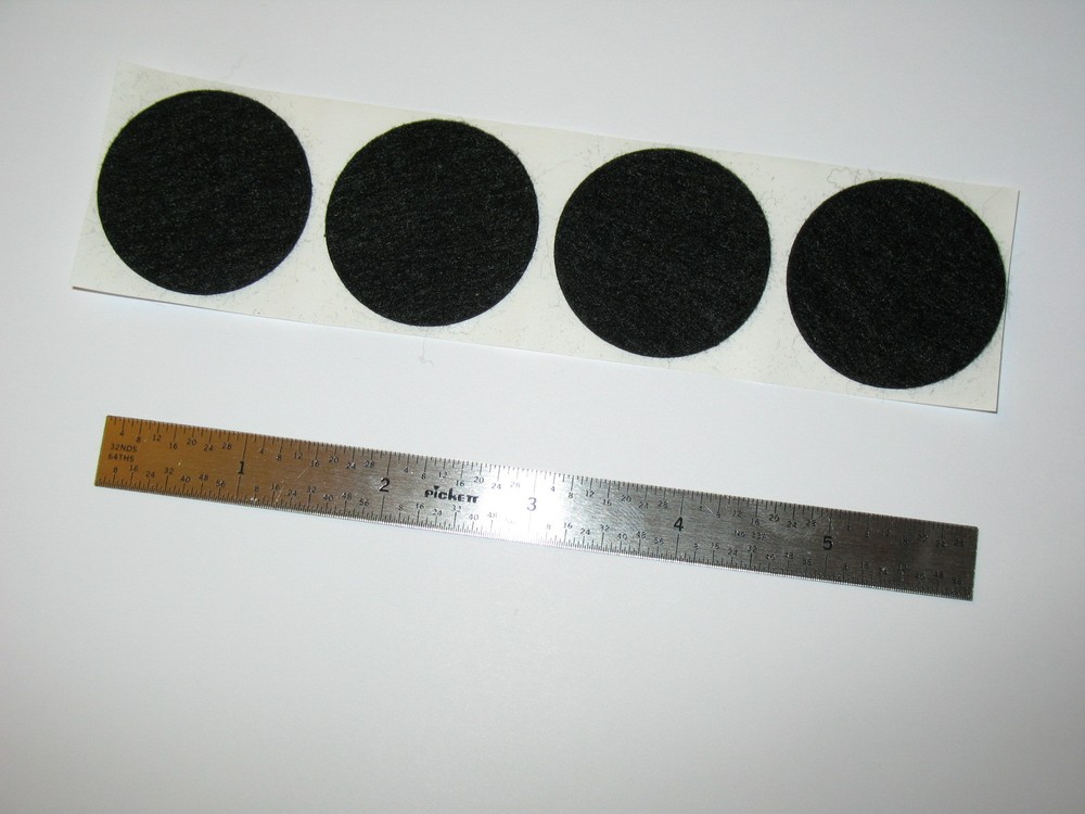 8 FELT DISC 1 1/2 IN (38mm)DIA 1/16″ (1.5mm) HIGH BLACK DOT PAD CIRCLE POD FEET