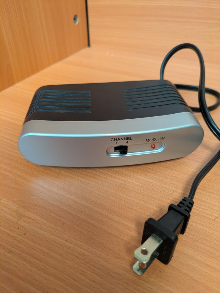 Philips RF Modulator AV To COAX PH 61159 AV Input / Coax Out