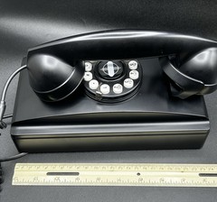 Crosley wall phone. Model CR55.Black, push button. Landline Excellent