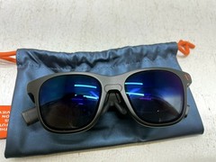 VITURE Pro XR/AR Glasses, 135″ 120Hz Bundle