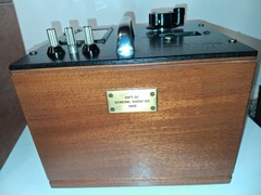 GENERAL CONCORD PRECISION CAPACITOR 722-ME, S/N 9132, 1962 U.S.A., IN WOODEN BOX