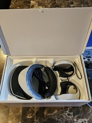PS5 VR2 Bundle With Sense Controllers Charging Stand No Game Included Works Good
