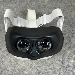 Meta Oculus Quest 2 128GB VR Headset W/ Controllers Tested & Working
