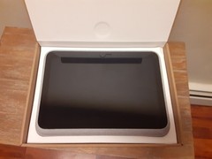 FACEBOOK PORTAL GO VIDEO CALLING 10″ SCREEN W/ BOX AND CHARGER