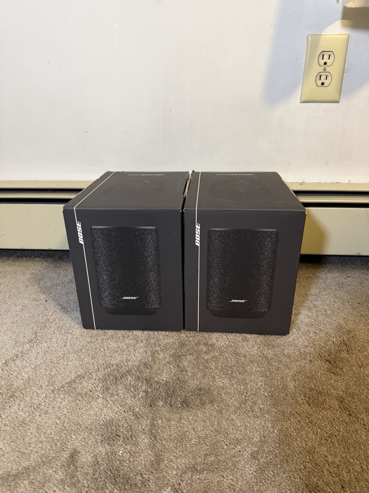 Bose Lifestyle Ultra speaker, 2026 black – BUNDLE OF TWO, both NEW