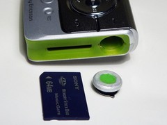 Sony Ericsson Bluetooth Music Handsfree HBM-30 with Memory Stick Duo 64MB