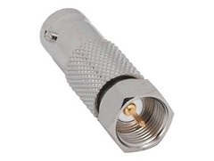 (1) F-CONNECTOR MALE TO BNC FEMALE, RADIO SHACK P/N 278-256. NOS/NIB.