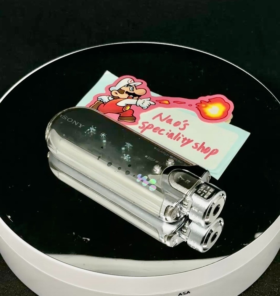 Sony Walkman NW-A608/SI Winter Special 2005 Sony Style Japan Limited Snow Silver