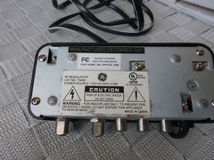 GE RF Modulator All in One Video Games VCR TV Audio Cable