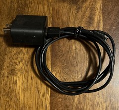 Roku Express 3910X CRT Streaming Composite Output w/ Cables and Remote