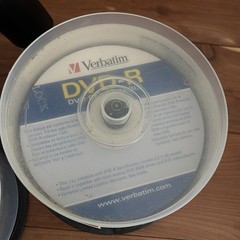 Digital Innovations SkipDr CD/DVD Disc Cleaning Repair System W/DVD-R RW Discs*