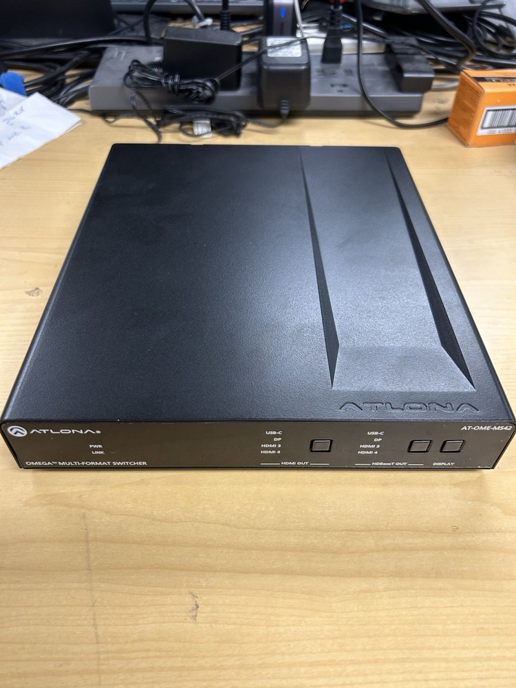 Atlona AT-OME-MS42 4×2 Multiformat Switcher USB-C DP HDMI USB Hub