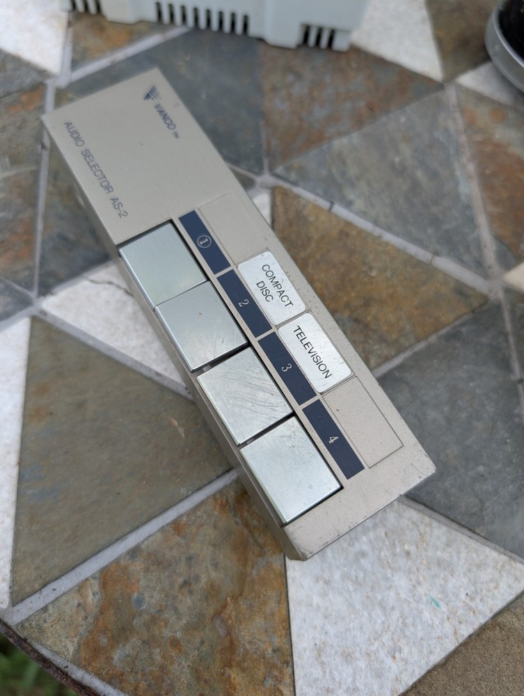 Vanco Audio Selector As-2