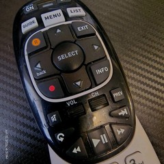 DIRECTV IR/RF Universal Ergonomic Genie Remote (RC73)