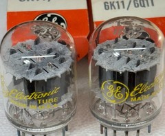 RARE NOS NIB YELLOW LOGO *PERFECT MATCH PAIR 6K11 6Q11 * MINT CONDITION 1960’S