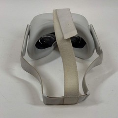 Oculus Quest 2 256GB Standalone All-in-One VR Headset KW49CM READ