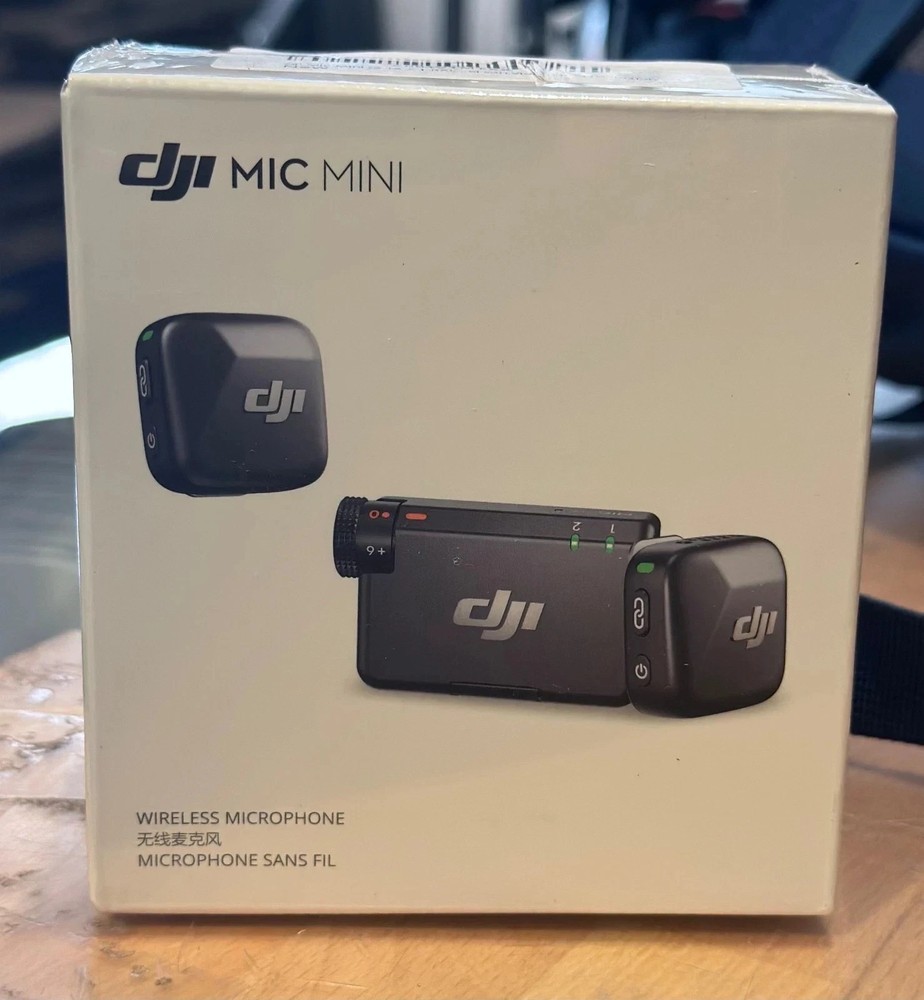 DJI Mic Mini Wireless Microphone System (2 TX + 1 RX) for Camera & Smartphone