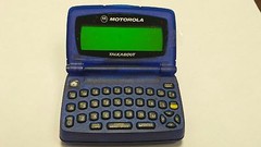 PROP PAGER – BLUE MOTOROLA T-900 – PROP OR AWESOME RETRO GAG GIFT MOCK TXT PAGER
