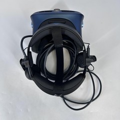 HTC Vive Cosmos VR Headset w/ Controllers/Link Box/USB Cable – Very Good