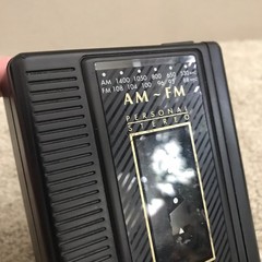 Magnavox AQ6591 AM/FM Personal Stereo Cassette Player Walkman Tested Works