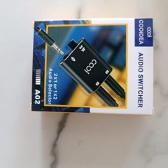 3.5mm Stereo Audio Switcher1 In 2 Out /2 In 1 Out With 3.5mm Audio Cable 2 Por