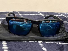 OAKLEY Holbrook MENS SUNGLASSES polarized BLUE/BLACK * new not box