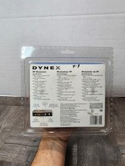 NEW Dynex WS-007 RF Modulator Audio/Video Signal Converter