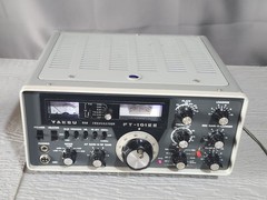 Yaesu FT-101EE SSB/AM Ham Radio Transceiver – Tested Works Nice